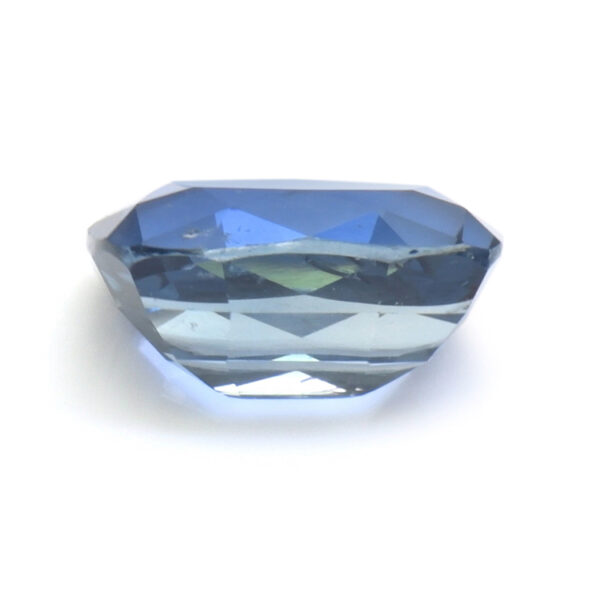 Blue Sapphire from Africa 6.66 Ct.