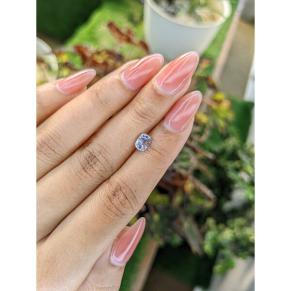 Violet Sapphire from Ceylon (Sri Lanka)