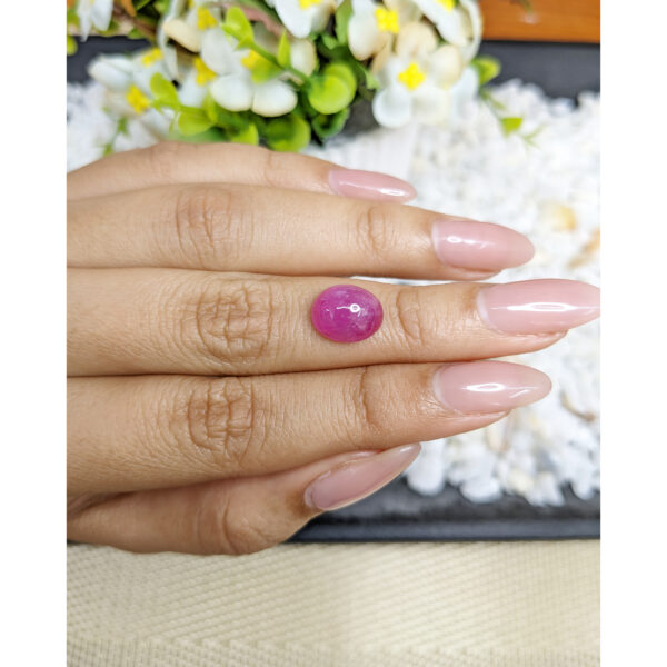 Pinkish Purple Cabochon Sapphire from Africa 5.06 Ct